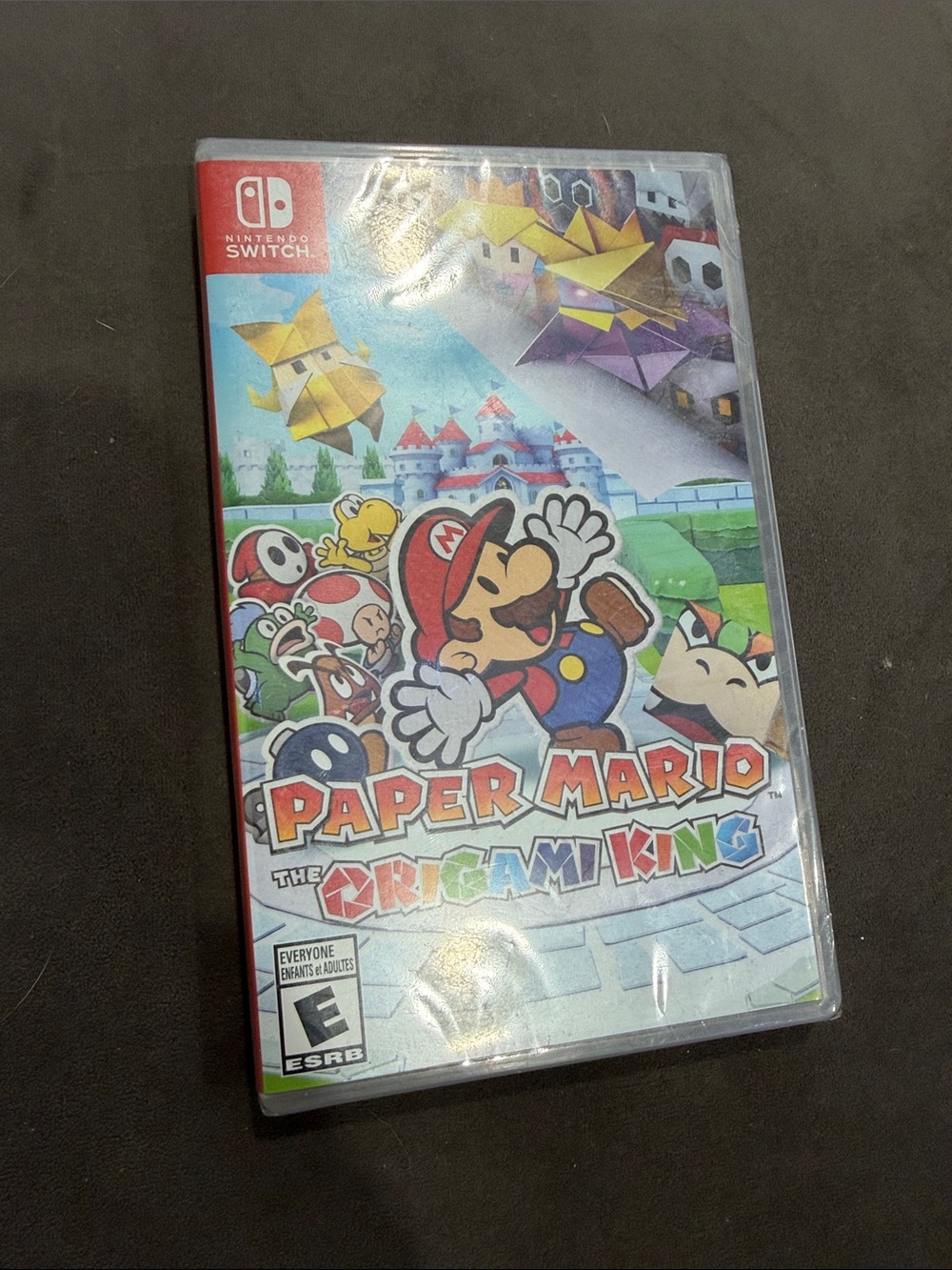 Nintendo Paper Mario: The Origami King - Red/Multicolor Artwork